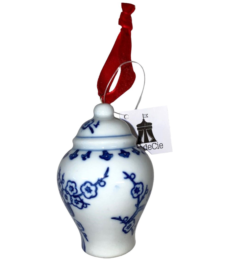Tradecie Debi Vincent Chinoiserie GINGER JAR Blue White Christmas Ornament