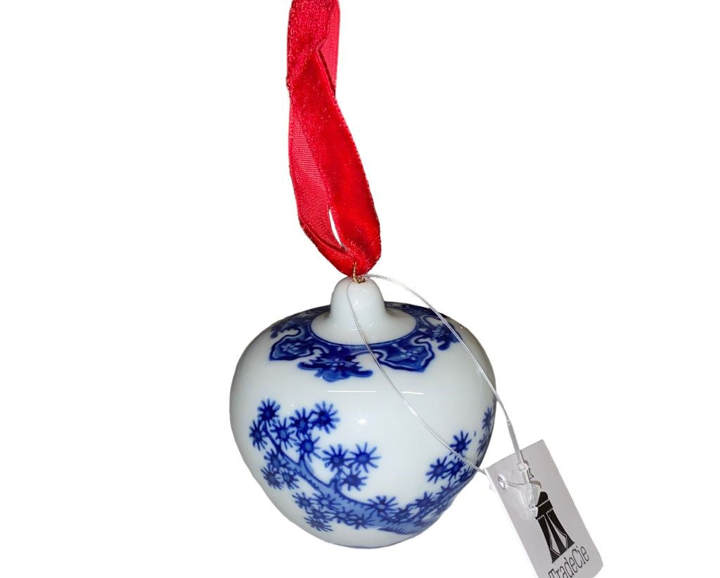 Tradecie Debi Vincent Chinoiserie GINGER JAR White Blue Christmas Ornament